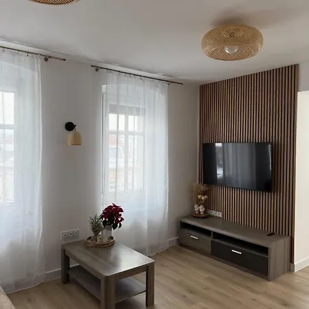 Karkonosze - Patio Na Deptaku Z Parkingiem W Cenie 아파트